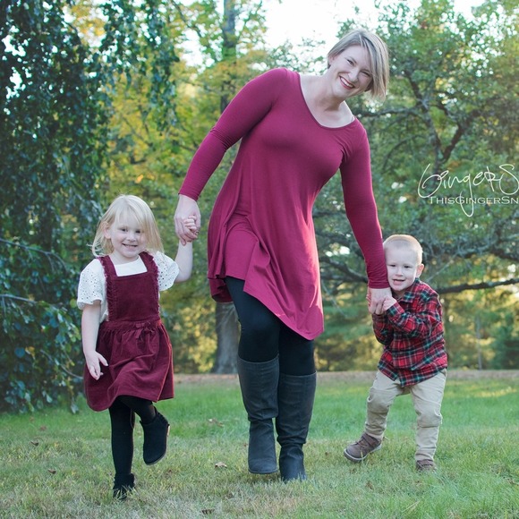 Meet your Posher, Caroline - Picture 1 of 1